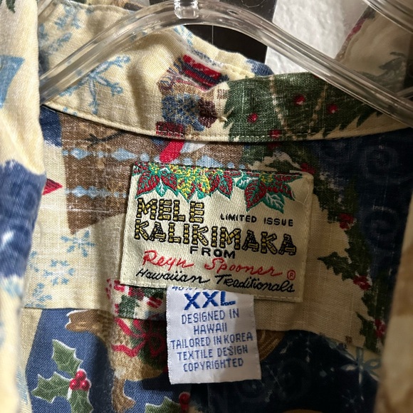 Women’s partial button down Reyn Spooner Christmas shirt XXL - Picture 2 of 3